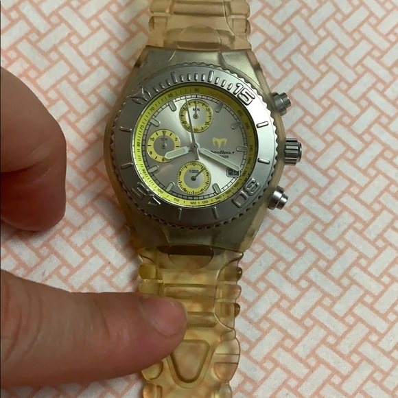 Technomarine watch - Picture 3 of 3